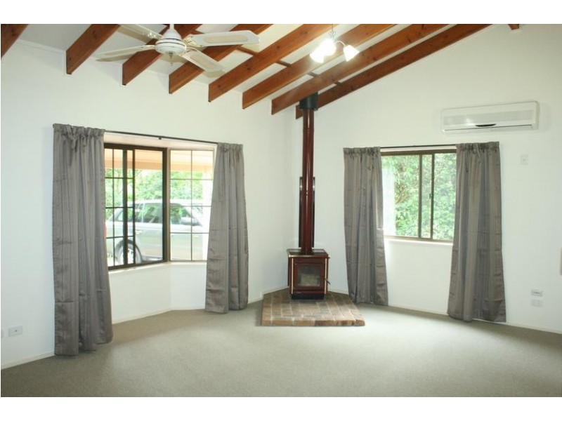 Eagle Heights QLD 4271
