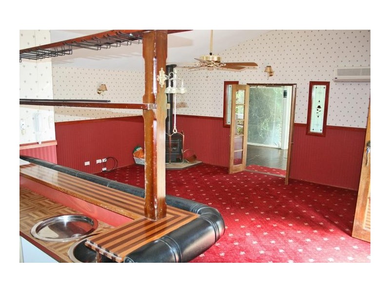 21 Chalmette Drive, North Tamborine QLD 4272