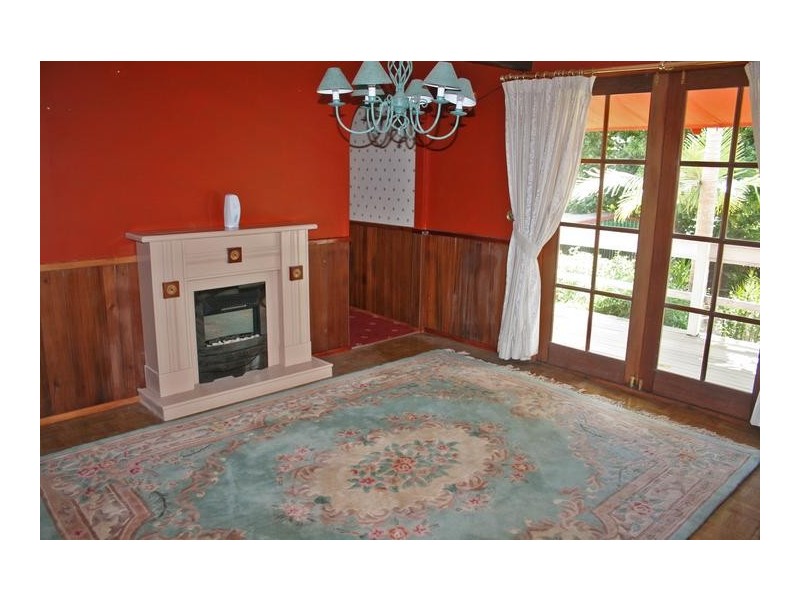 21 Chalmette Drive, North Tamborine QLD 4272