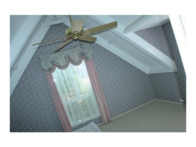 21 Chalmette Drive, North Tamborine QLD 4272