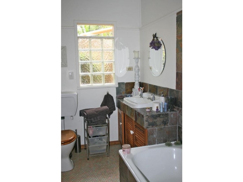 Eagle Heights QLD 4271