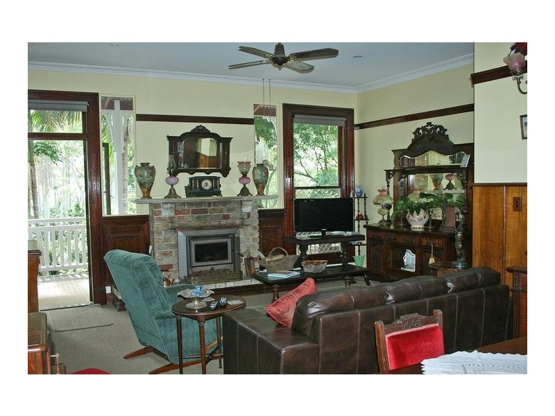 Eagle Heights QLD 4271