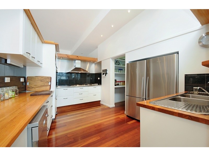 29 Eagles Retreat Place, Tamborine Mountain QLD 4272