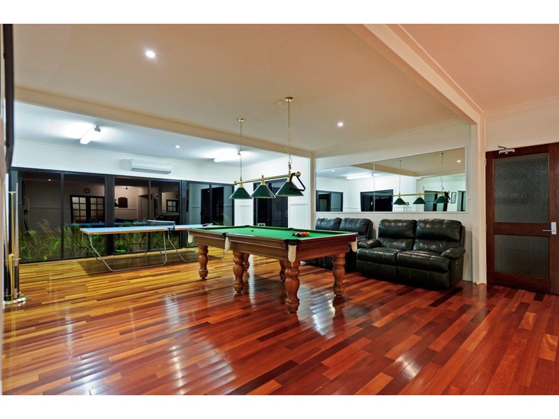 29 Eagles Retreat Place, Tamborine Mountain QLD 4272
