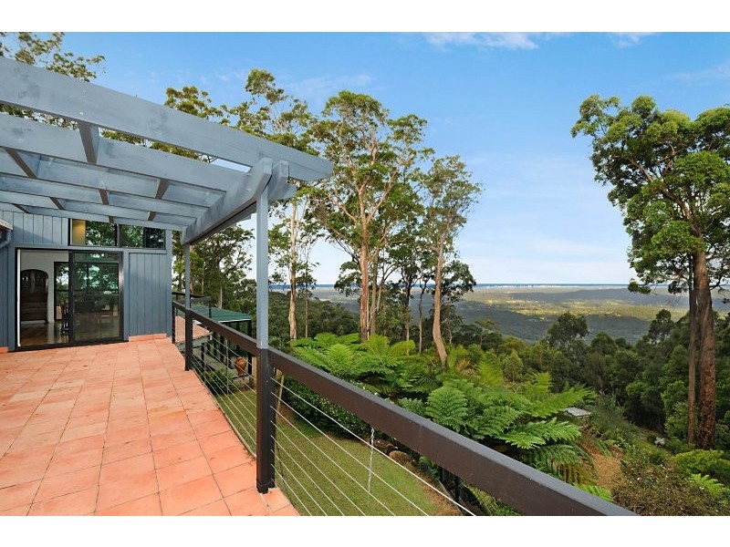 29 Eagles Retreat Place, Tamborine Mountain QLD 4272