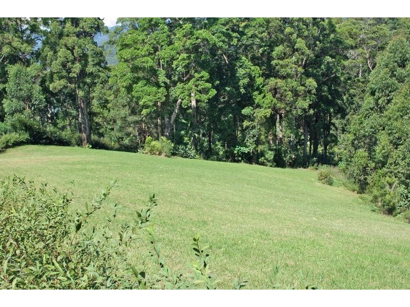 19 Eagles Retreat Place, Eagle Heights QLD 4271