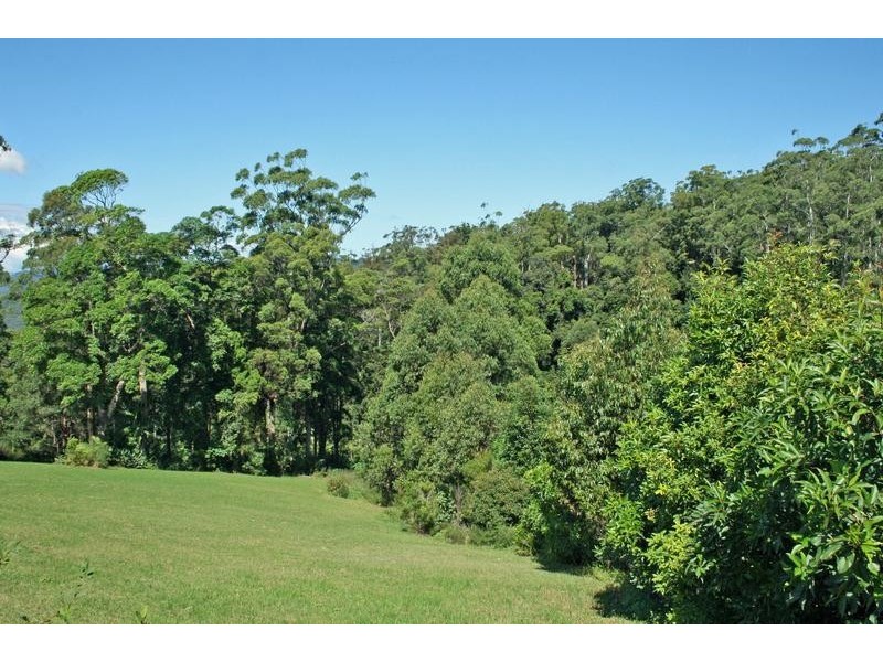 19 Eagles Retreat Place, Eagle Heights QLD 4271