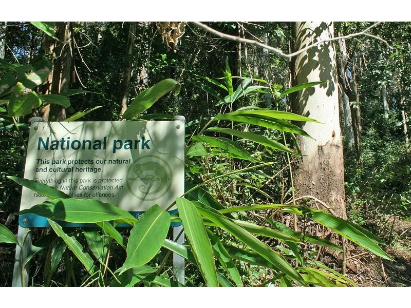 19 Eagles Retreat Place, Eagle Heights QLD 4271