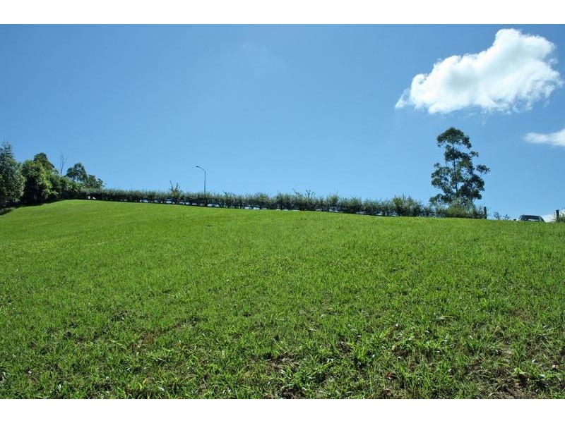 19 Eagles Retreat Place, Eagle Heights QLD 4271