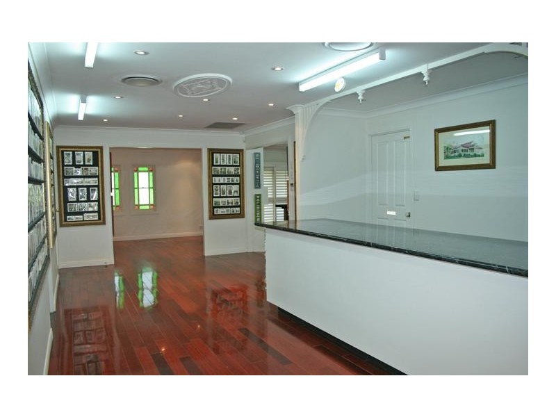 10 Main Street, North Tamborine QLD 4272