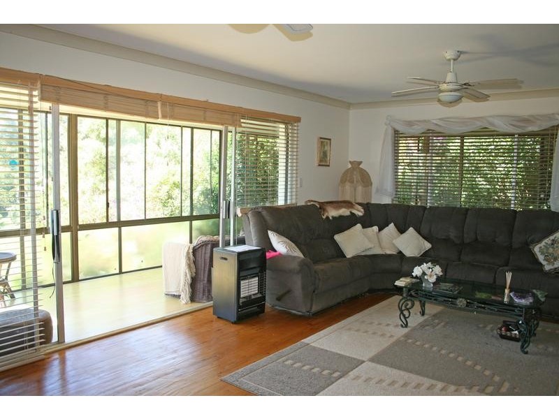 Eagle Heights QLD 4271
