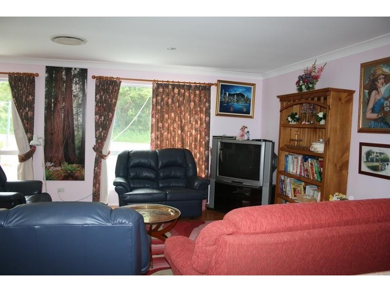 Eagle Heights QLD 4271