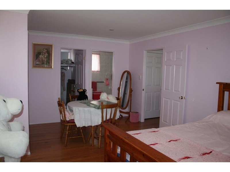 Eagle Heights QLD 4271