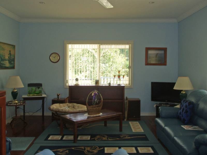 Eagle Heights QLD 4271