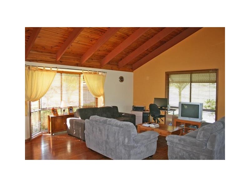 Eagle Heights QLD 4271