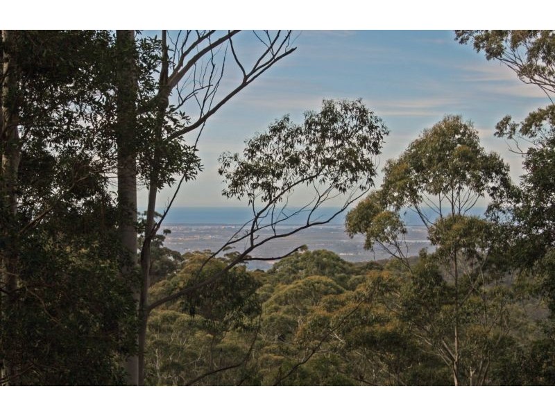 82 Contour Road, Eagle Heights QLD 4271