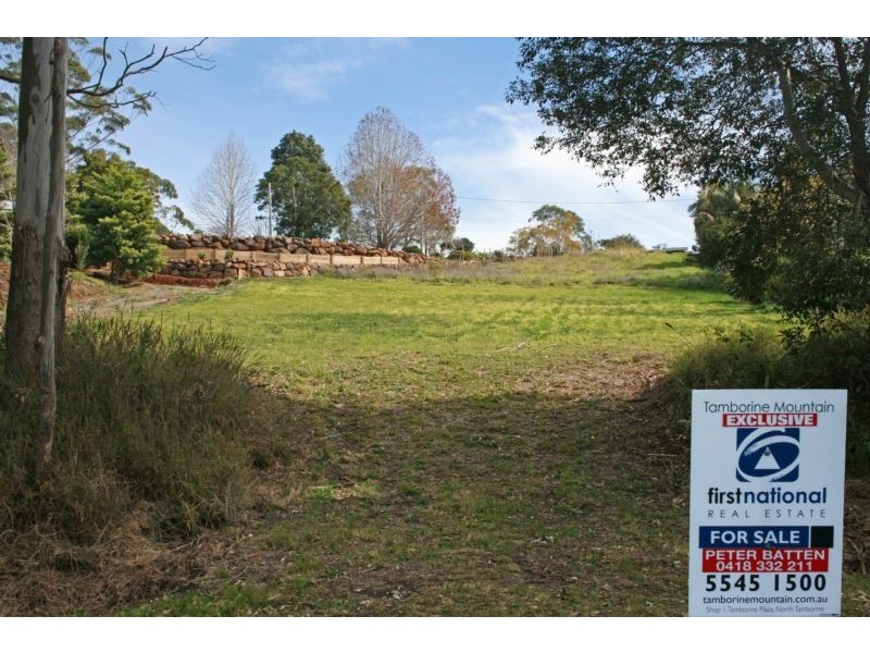 82 Contour Road, Eagle Heights QLD 4271