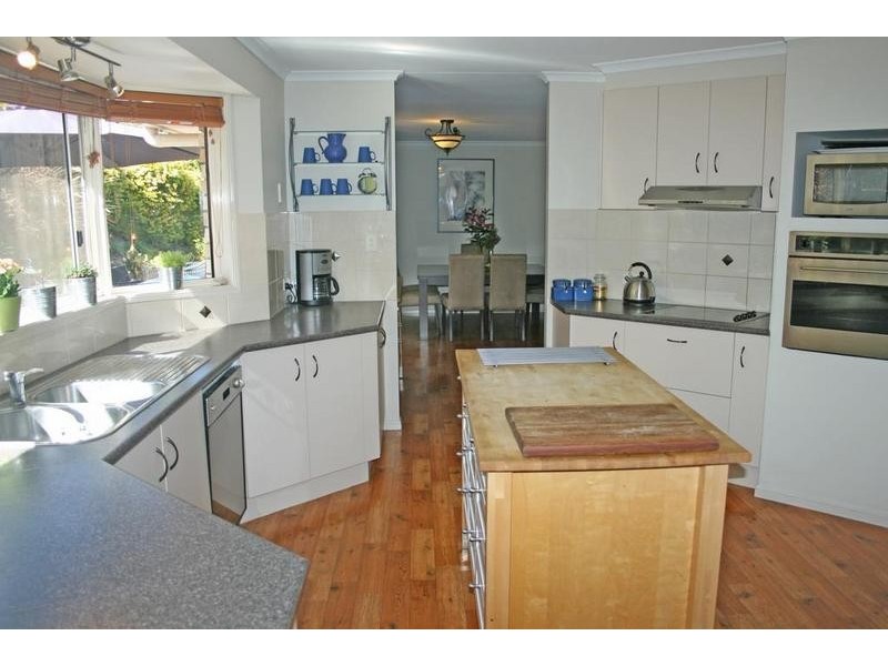 Tamborine Mountain QLD 4272