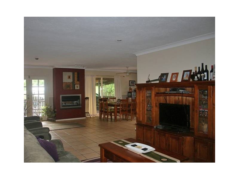 Eagle Heights QLD 4271