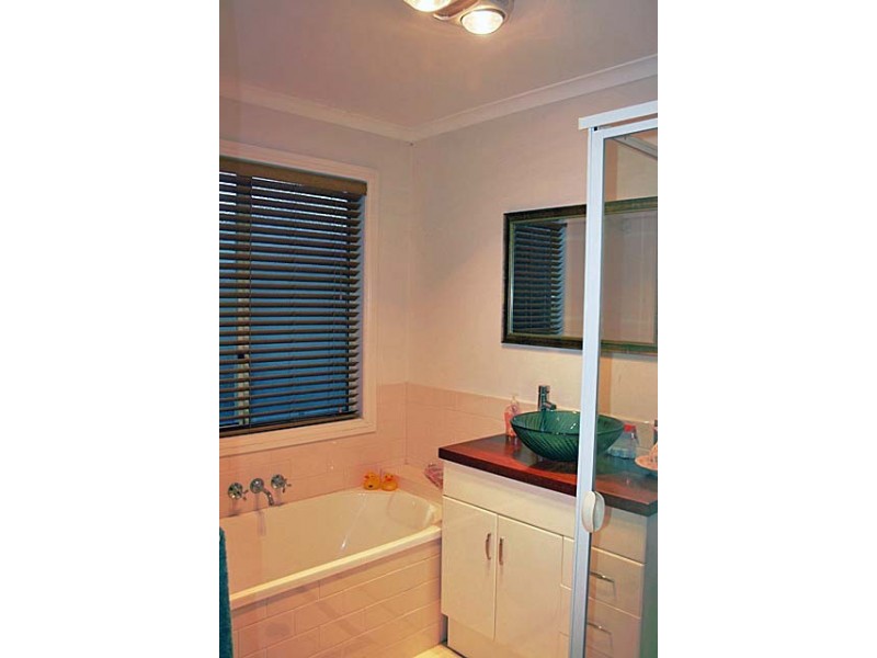 285 MacDonnell Road, Eagle Heights QLD 4271