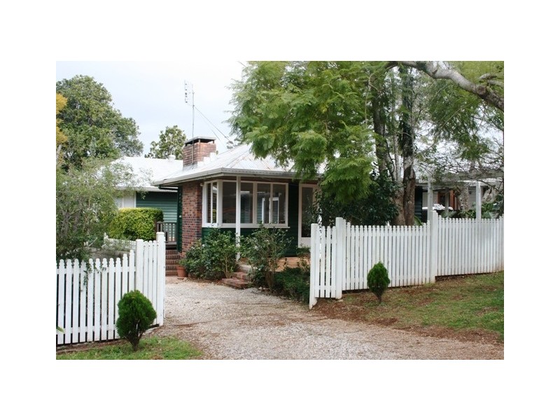 Eagle Heights QLD 4271