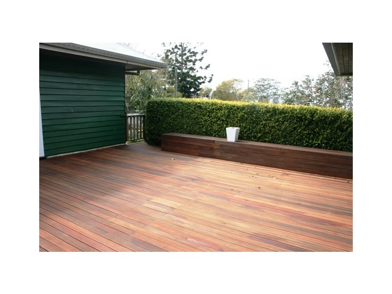 Eagle Heights QLD 4271