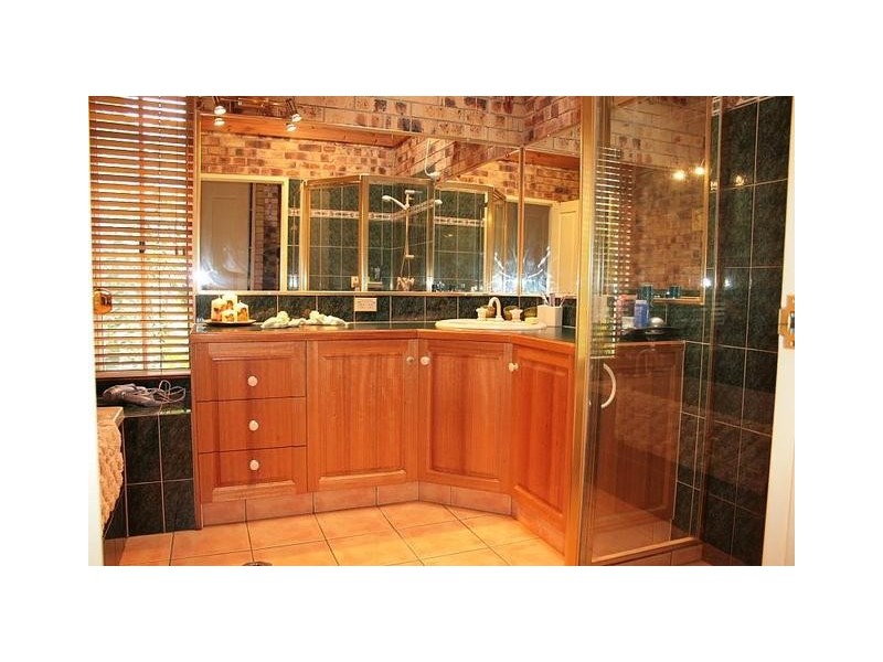 North Tamborine QLD 4272