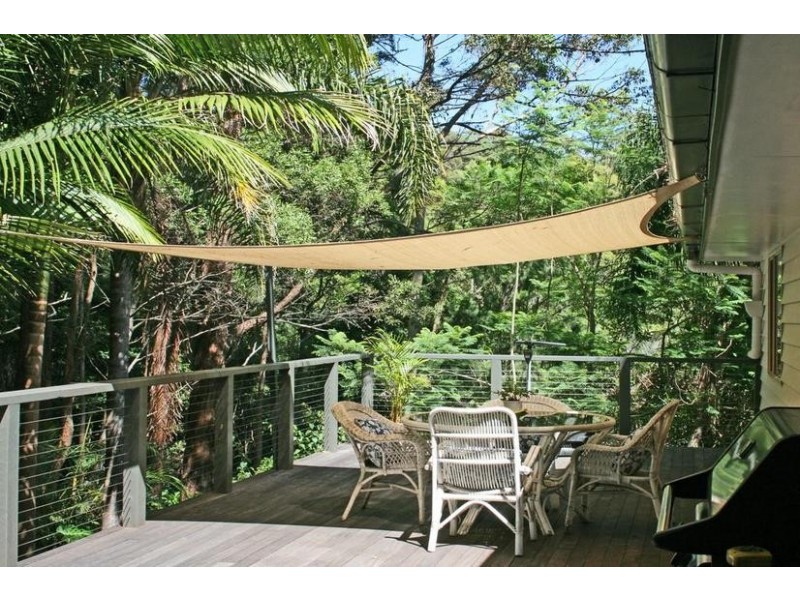 16 Kinabalu Drive, Eagle Heights QLD 4271