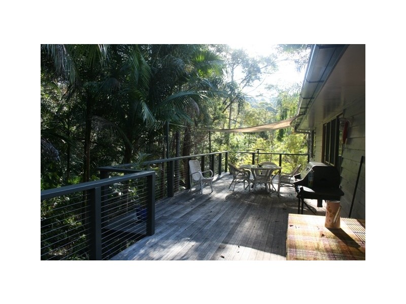 16 Kinabalu Drive, Eagle Heights QLD 4271