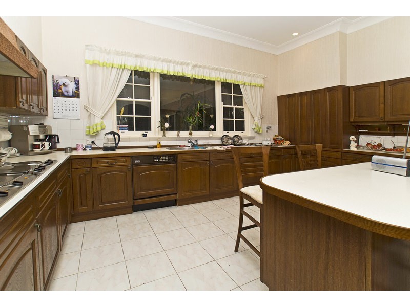 22 Kupara Street, Nerang QLD 4211