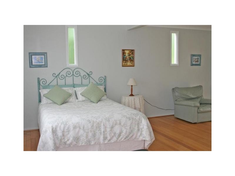 2 Power Parade, Tamborine Mountain QLD 4272