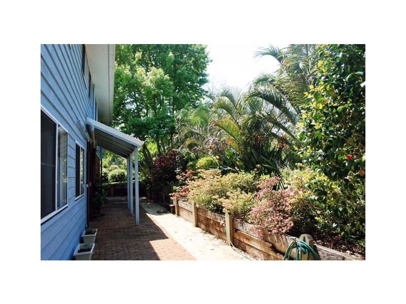 2 Power Parade, Tamborine Mountain QLD 4272