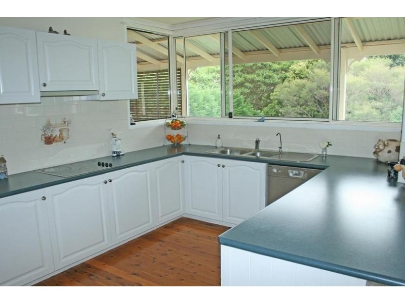 20. JUSTIN AVENUE, North Tamborine QLD 4272