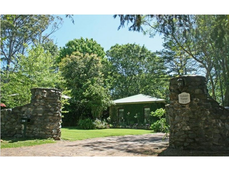 70 Wongawallan Road, Eagle Heights QLD 4271