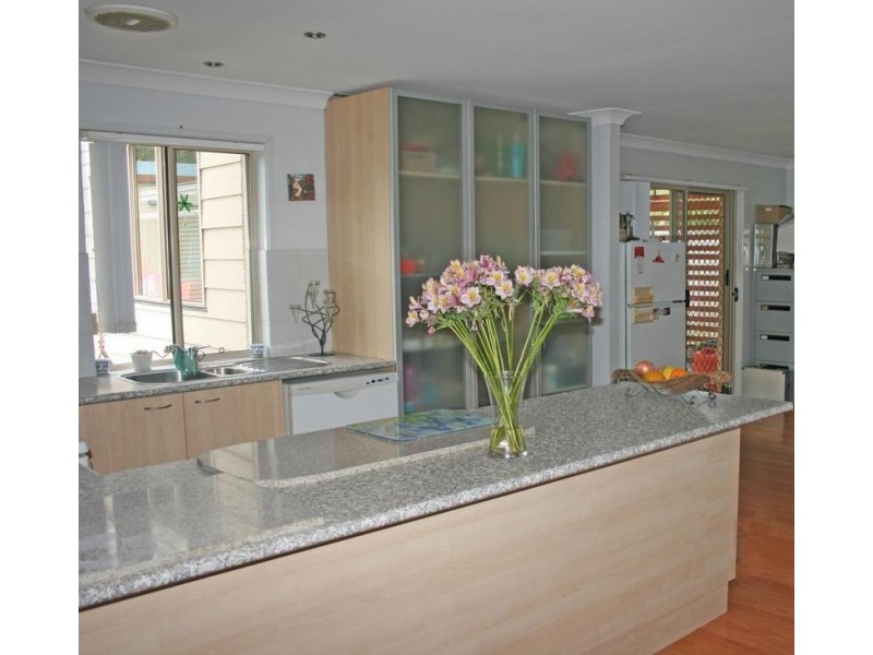 Eagle Heights QLD 4271