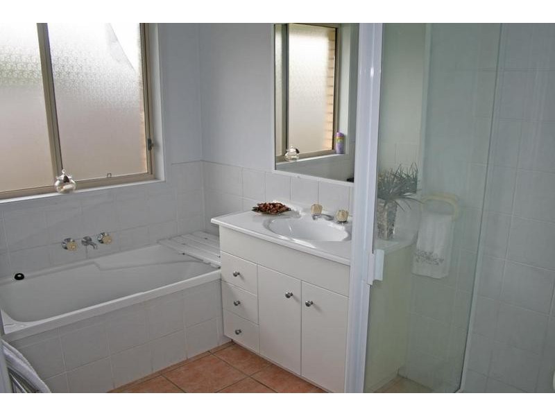 Eagle Heights QLD 4271