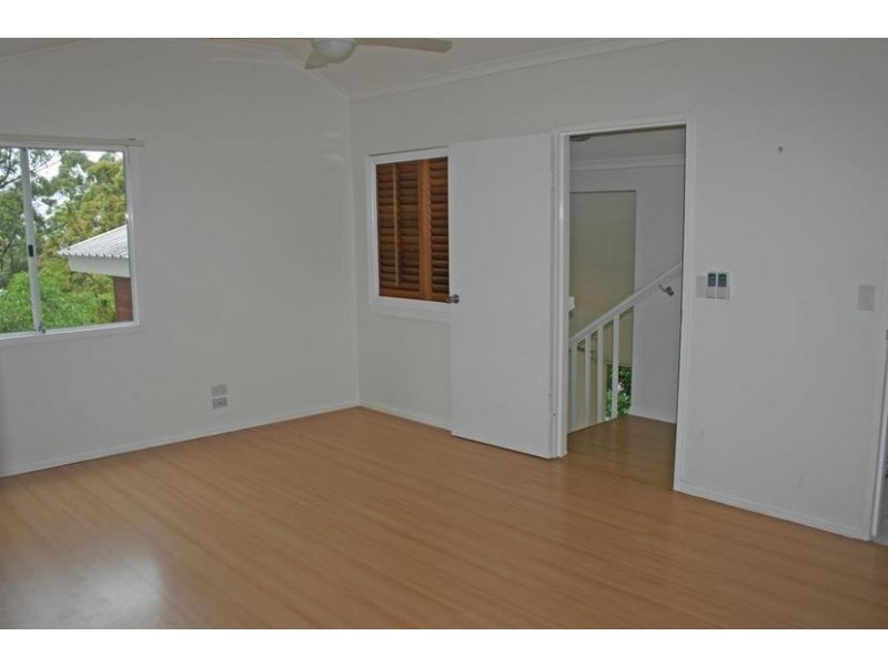 Eagle Heights QLD 4271