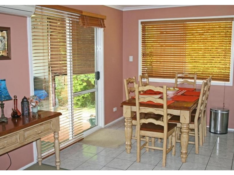 11 LAMINGTON PARADE, Tamborine Mountain QLD 4272