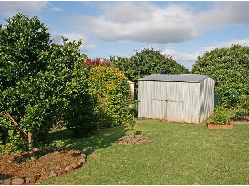 11 LAMINGTON PARADE, Tamborine Mountain QLD 4272