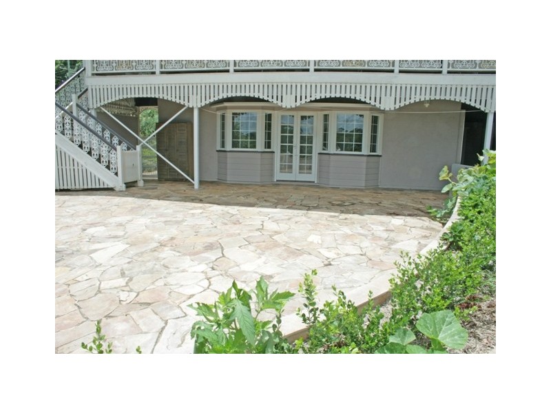 Eagle Heights QLD 4271