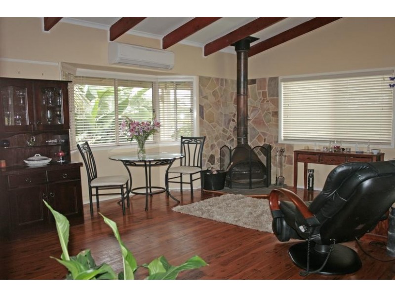 18 Cayambe Court, Eagle Heights QLD 4271