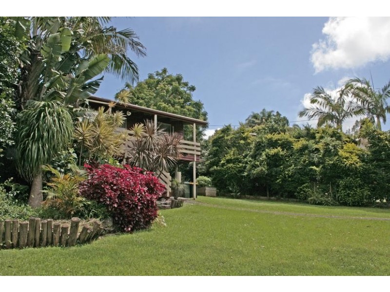 18 Cayambe Court, Eagle Heights QLD 4271