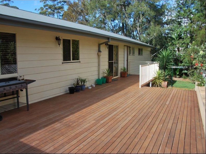 116 Contour Road, Eagle Heights QLD 4271