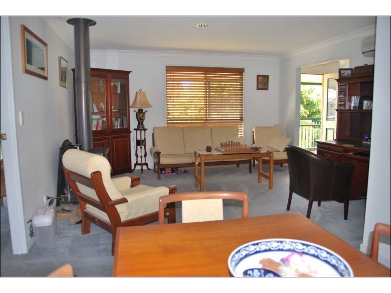 116 Contour Road, Eagle Heights QLD 4271