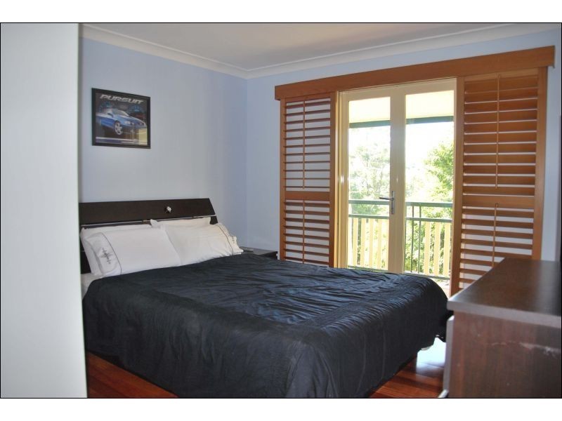 116 Contour Road, Eagle Heights QLD 4271
