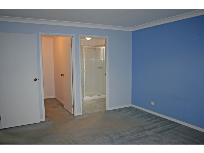 116 Contour Road, Eagle Heights QLD 4271