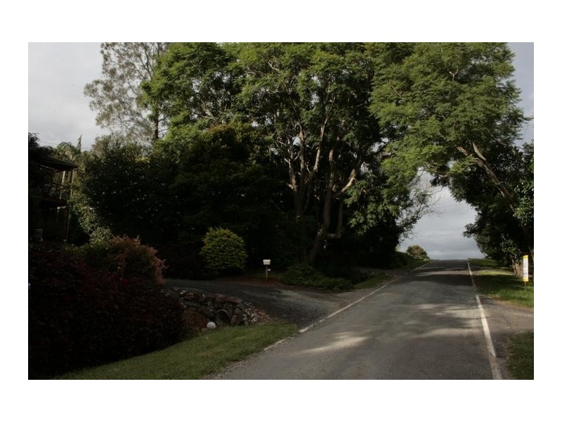 23 Ocean View Pde, Tamborine Mountain QLD 4272