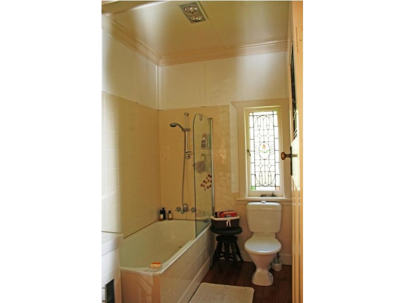 77 Freemont Drive, North Tamborine QLD 4272