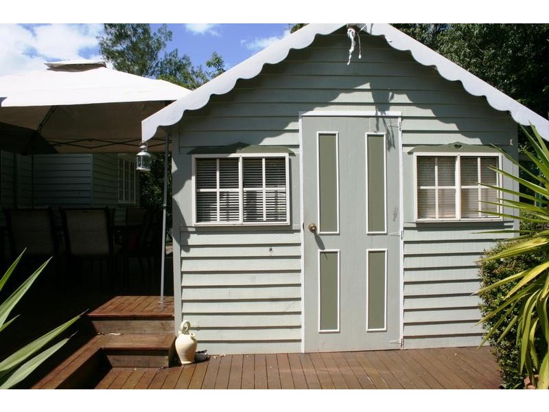 77 Freemont Drive, North Tamborine QLD 4272