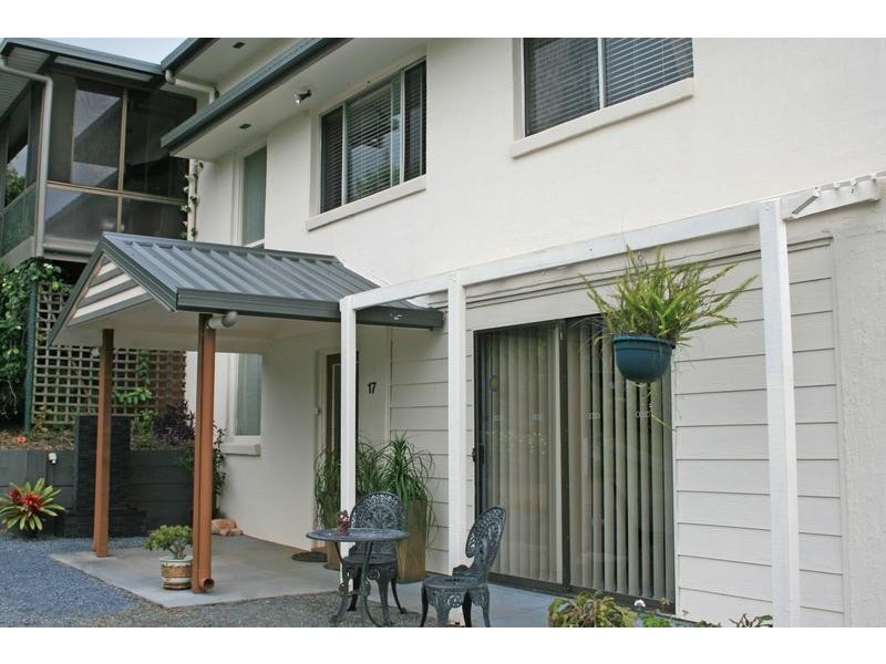 17 Kalmia Court, Tamborine Mountain QLD 4272
